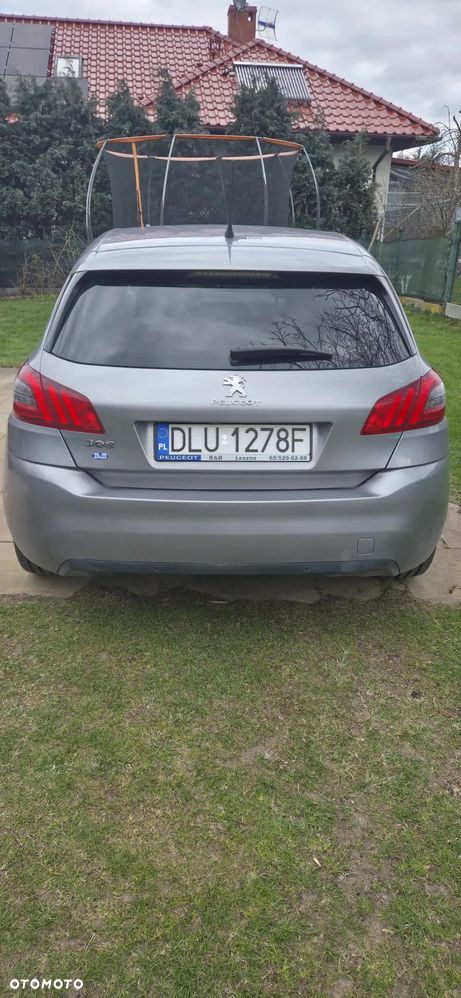 Peugeot 308 1.2 PureTech GPF Allure S&S - 4
