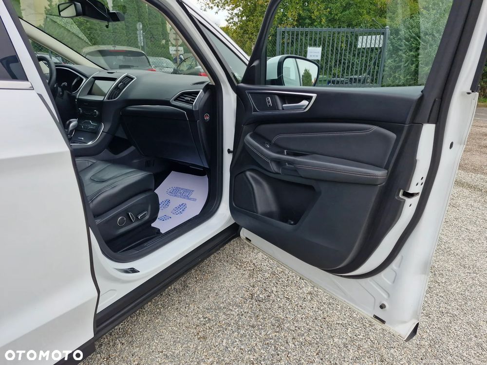 Ford S-Max 2.0 TDCi 4WD Titanium PowerShift - 15