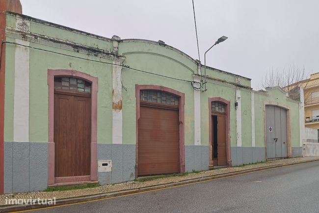 Armazém para venda