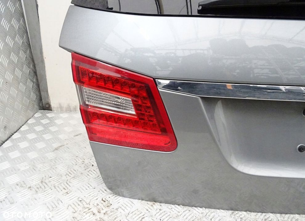 KLAPA BAGAŻNIKA TYŁ MERCEDES W212 KOMBI 10R 792 - 6