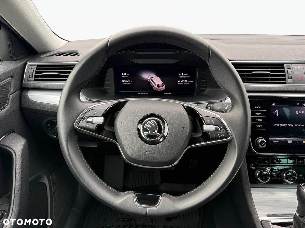 Skoda Superb 2.0 TSI Ambition DSG - 12
