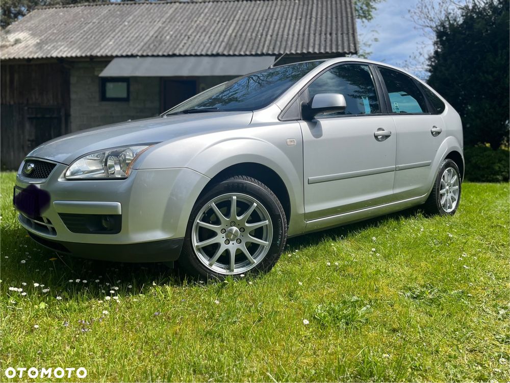 Ford Focus 1.6 Ti-VCT Trend + - 3