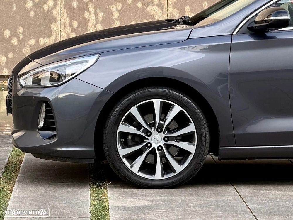 Hyundai i30 SW - 41