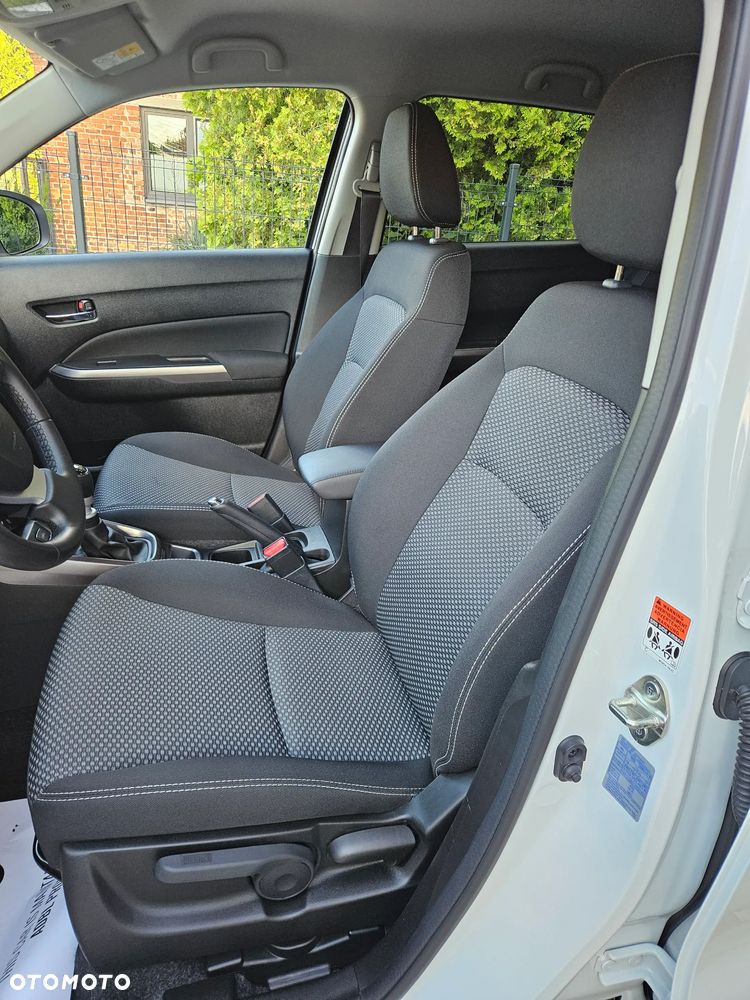 Suzuki Vitara 1.4 Boosterjet mHEV Premium Plus 2WD - 14