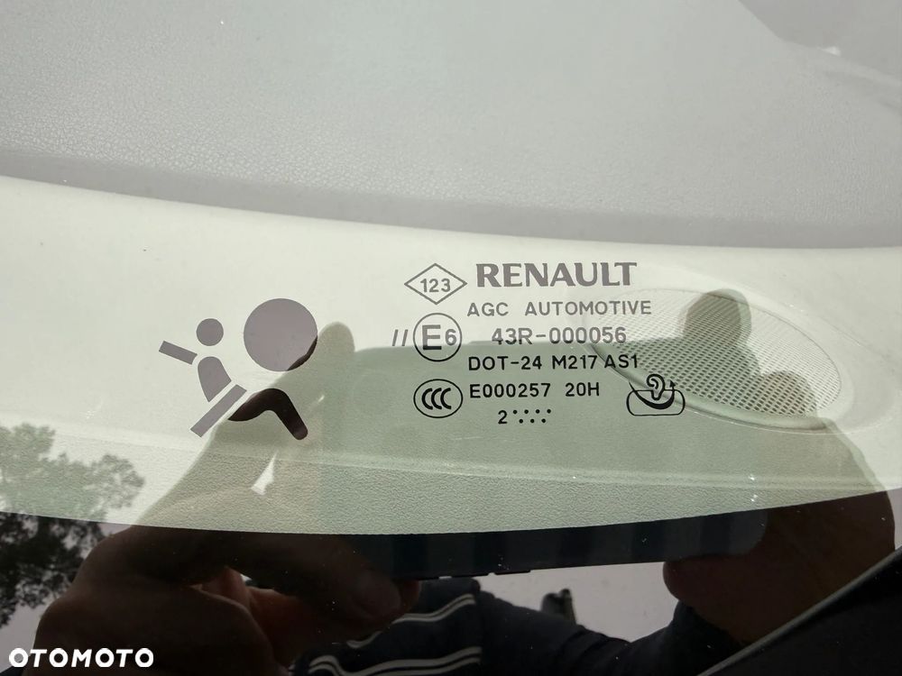 Renault Scenic - 16