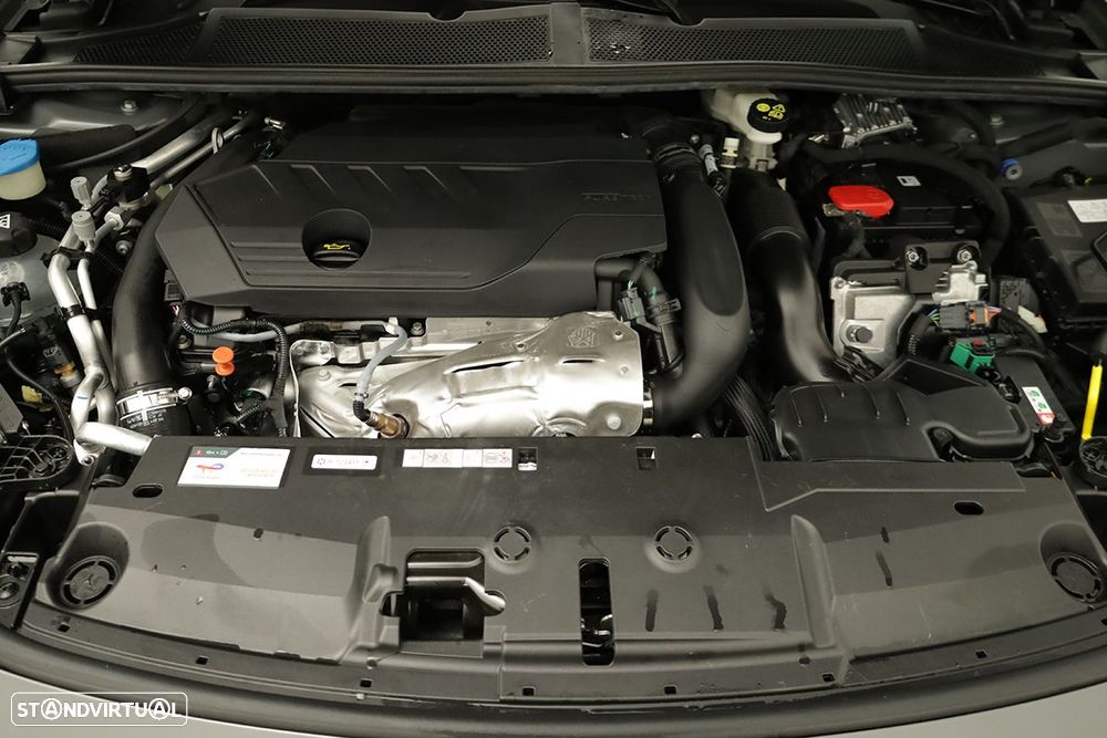 Peugeot 408 1.6 Hybrid Allure e-EAT8 - 26