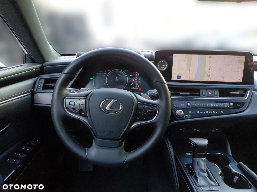 Lexus ES 300h Business Edition - 13