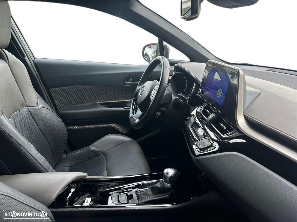 Toyota C-HR - 10