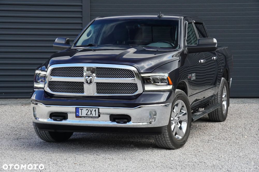 RAM 1500 Crew Cab Shortbed Bighorn - 2