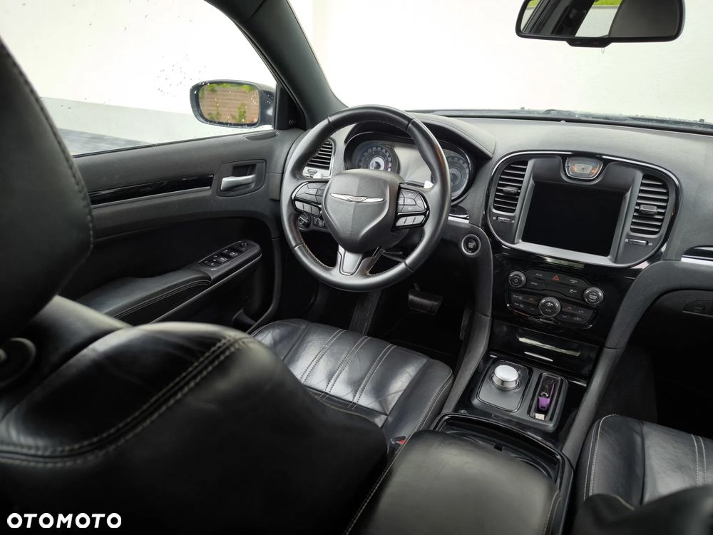 Chrysler 300 - 19