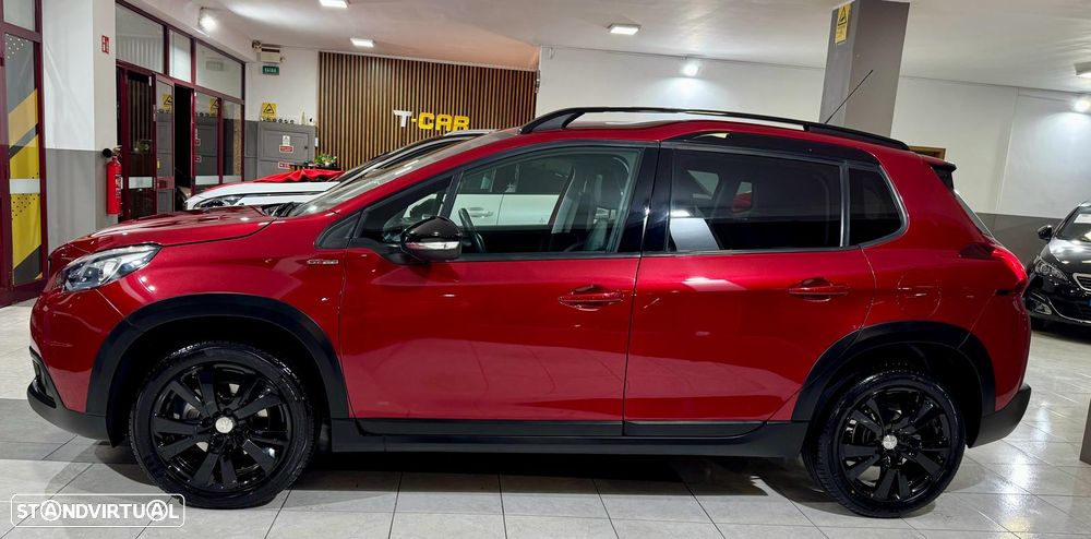 Peugeot 2008 1.2 PureTech GT Line - 12