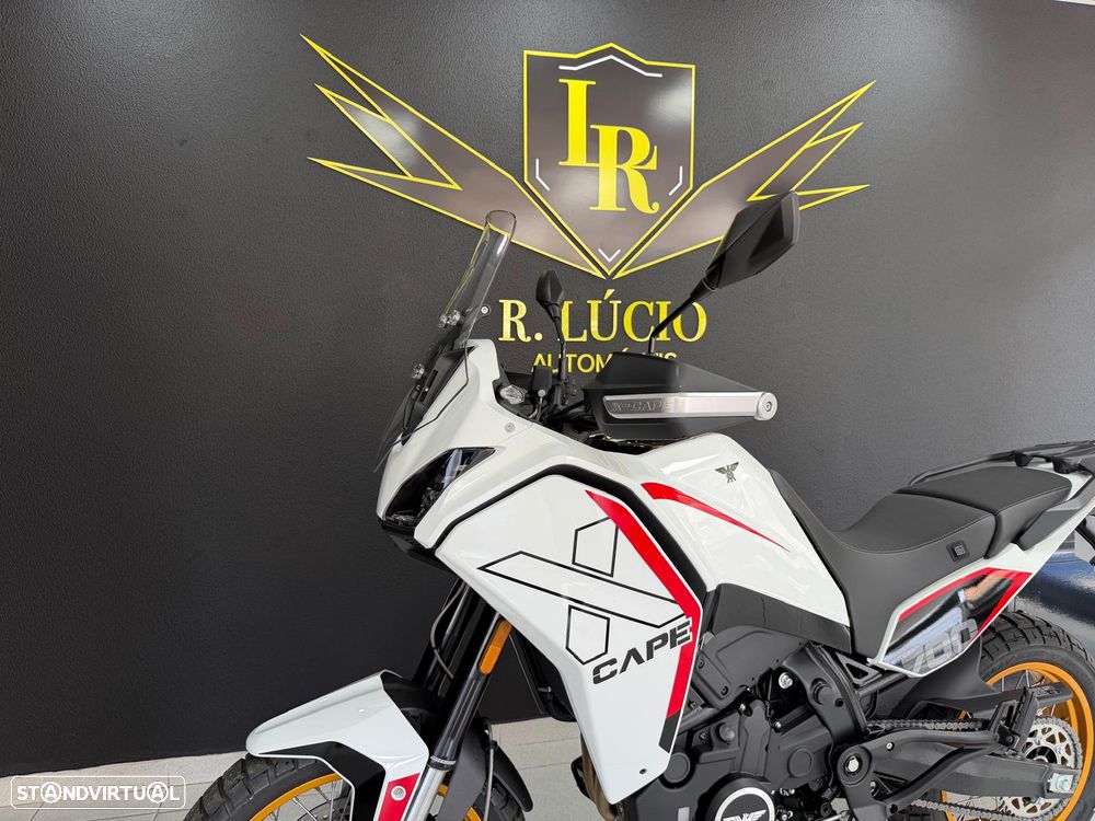 Moto Morini X-Cape 700 - 19