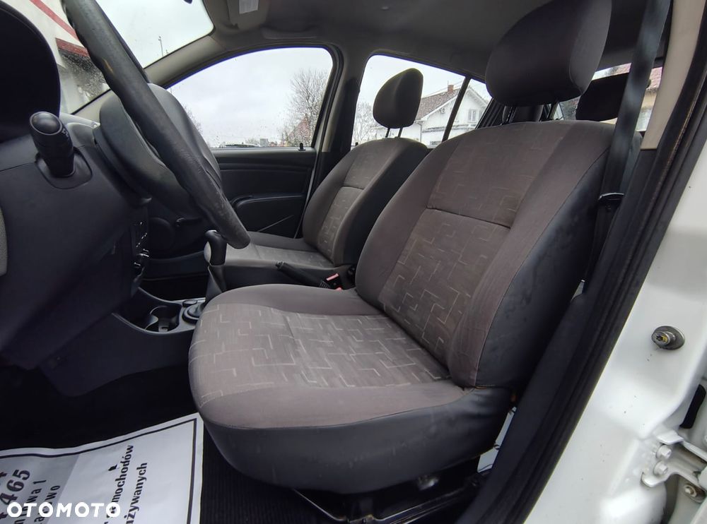 Dacia Sandero 1.4 MPI - 10