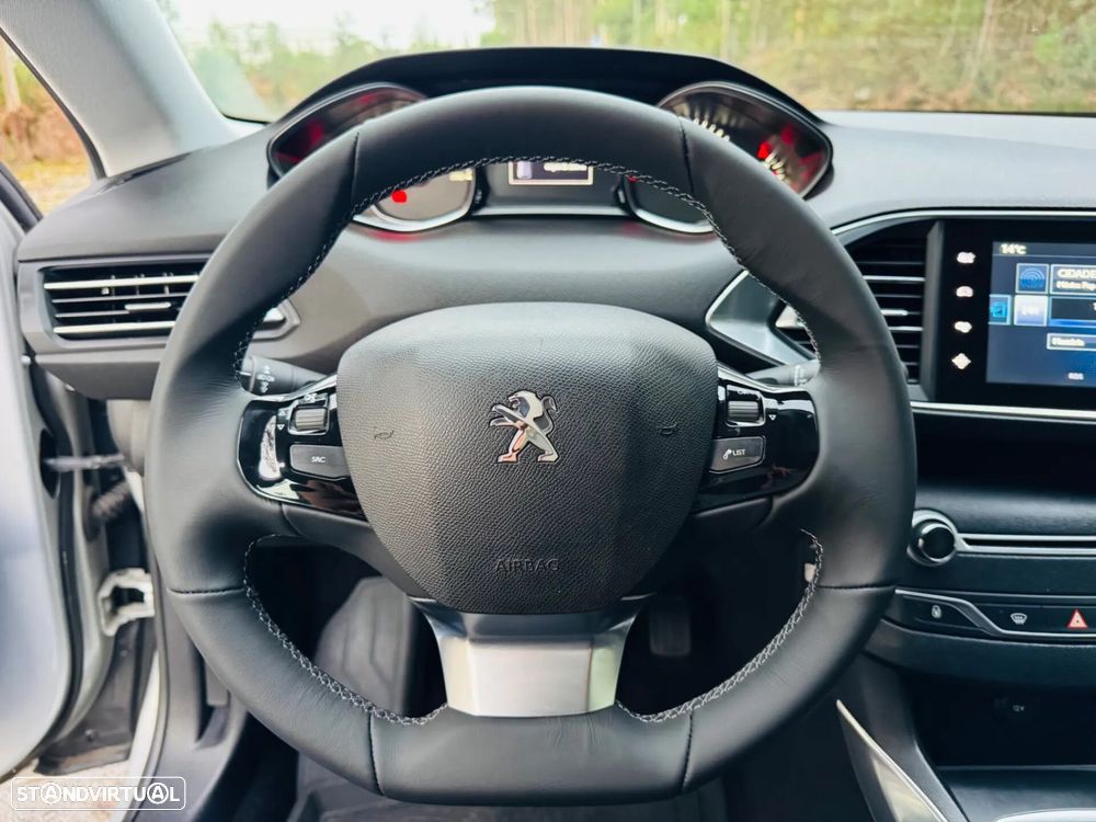 Peugeot 308 SW 1.6 BlueHDi Allure J17 - 22