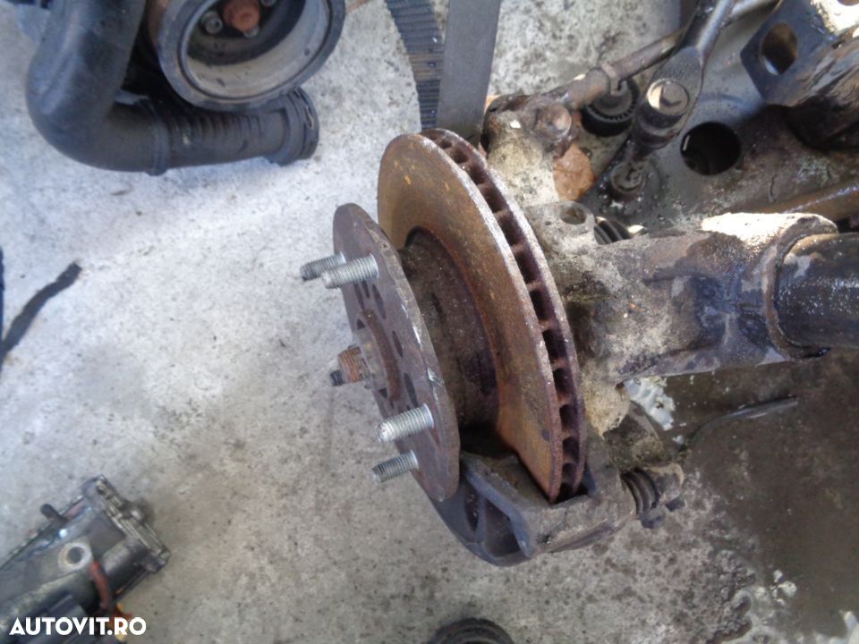 Vand Fuzeta Fata Stanga Ford Transit 2.0 TDCI din 2004 - 1