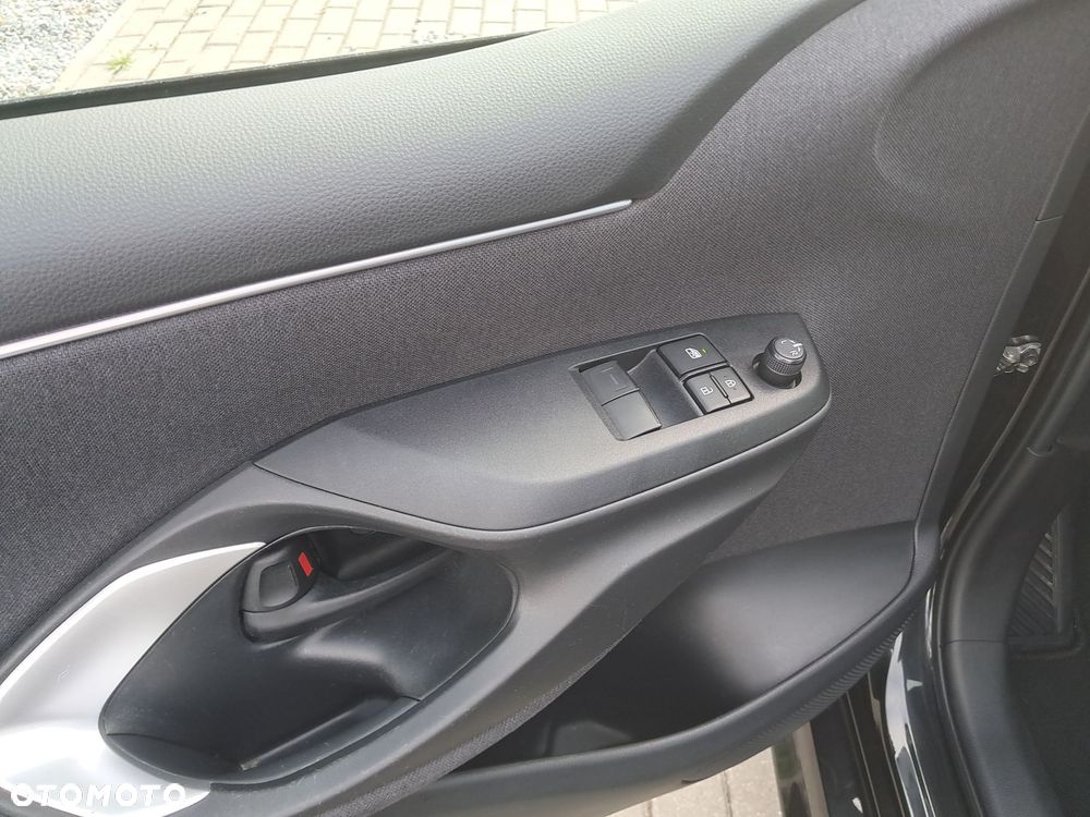 Toyota Yaris 1.5 Active - 9