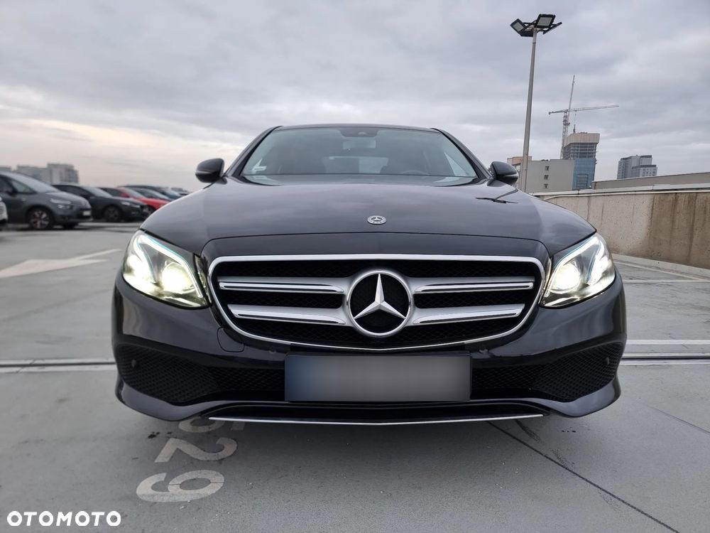 Mercedes-Benz Klasa E 220 d 9G-TRONIC Avantgarde - 2