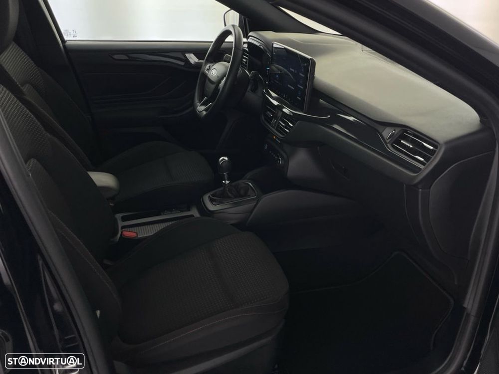 Ford Focus 1.0 EcoBoost MHEV ST-Line - 21