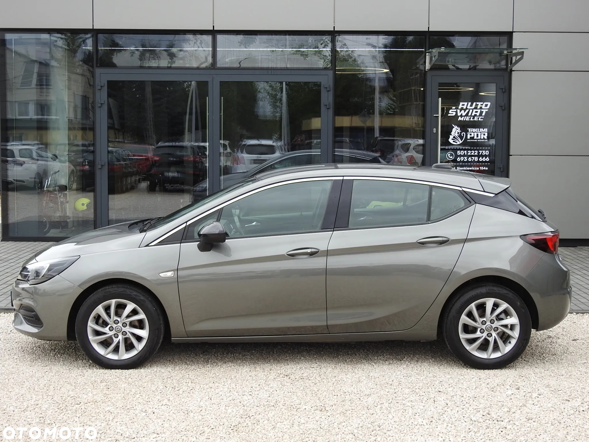 Opel Astra 1.2 Turbo Business Edition - 6