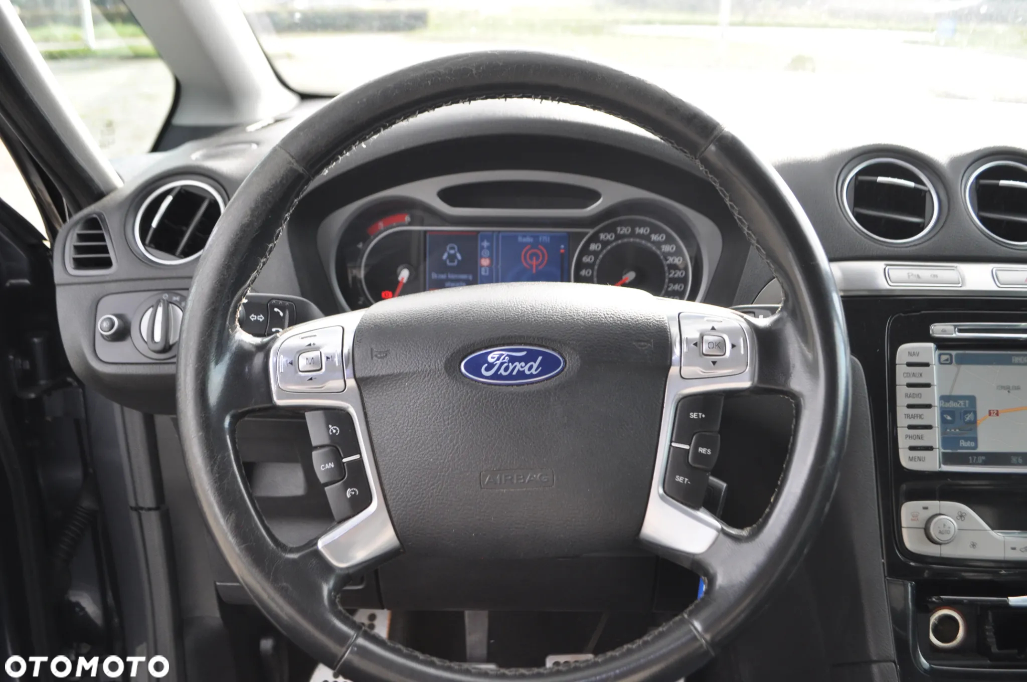 Ford S-Max 2.0 TDCi Titanium - 28
