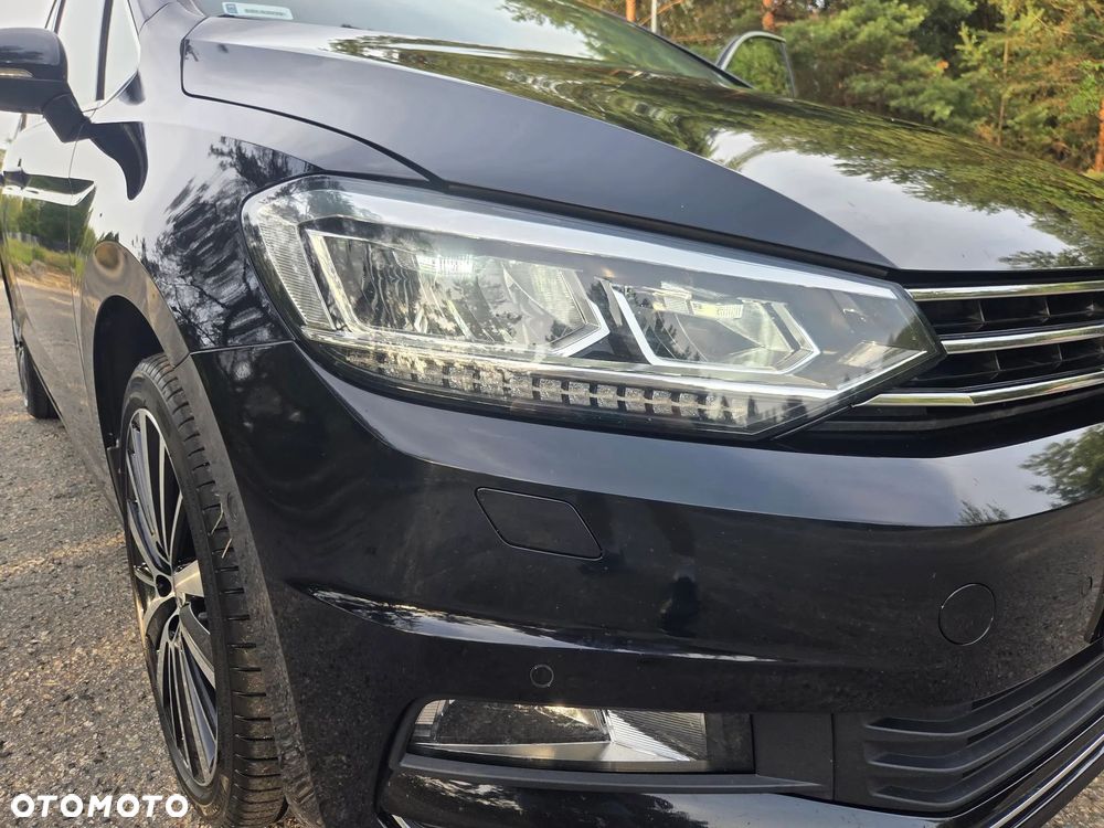 Volkswagen Touran 2.0 TDI BMT Highline - 24