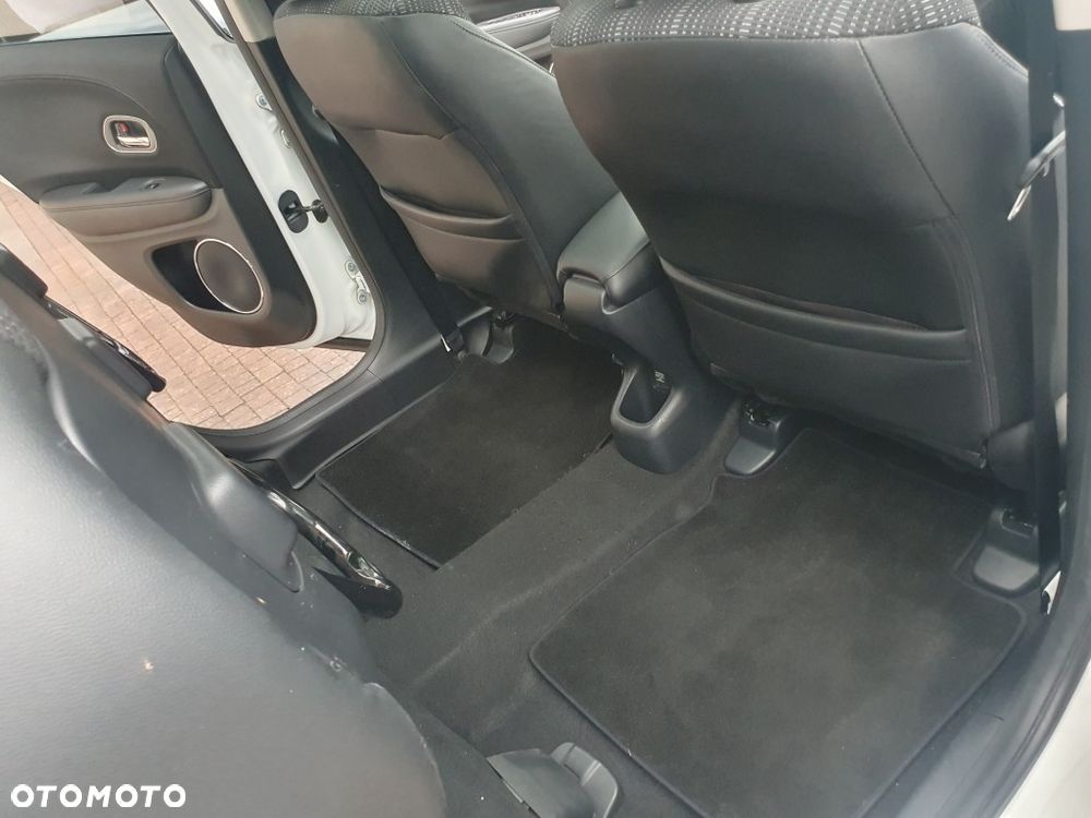 Honda HR-V 1.5 Executive (ADAS) CVT - 14