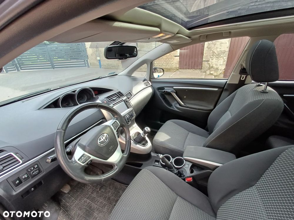 Toyota Verso - 9