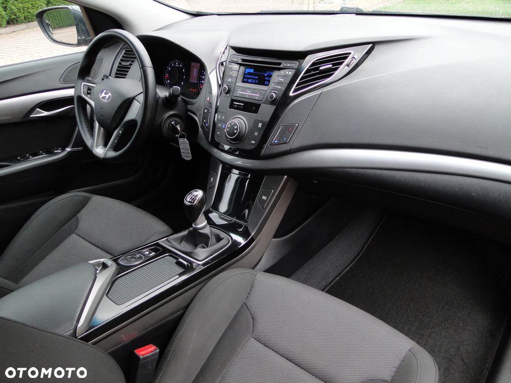 Hyundai i40 1.6 GDI BlueDrive Comfort - 14