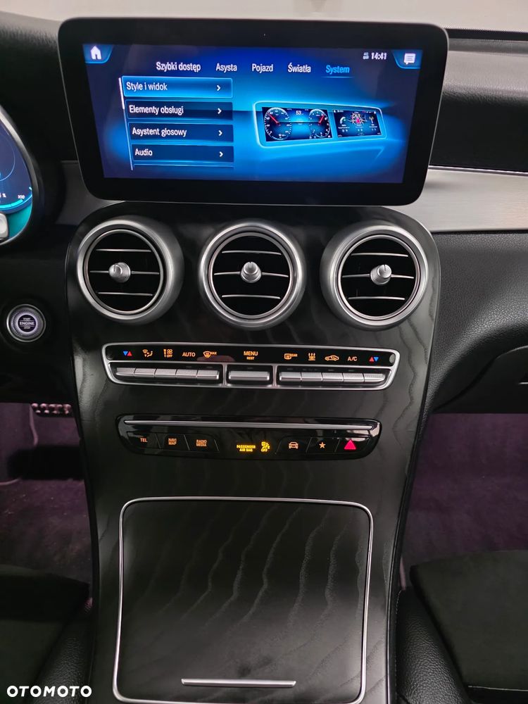 Mercedes-Benz GLC 300 de 4Matic 9G-TRONIC AMG Line Plus - 15