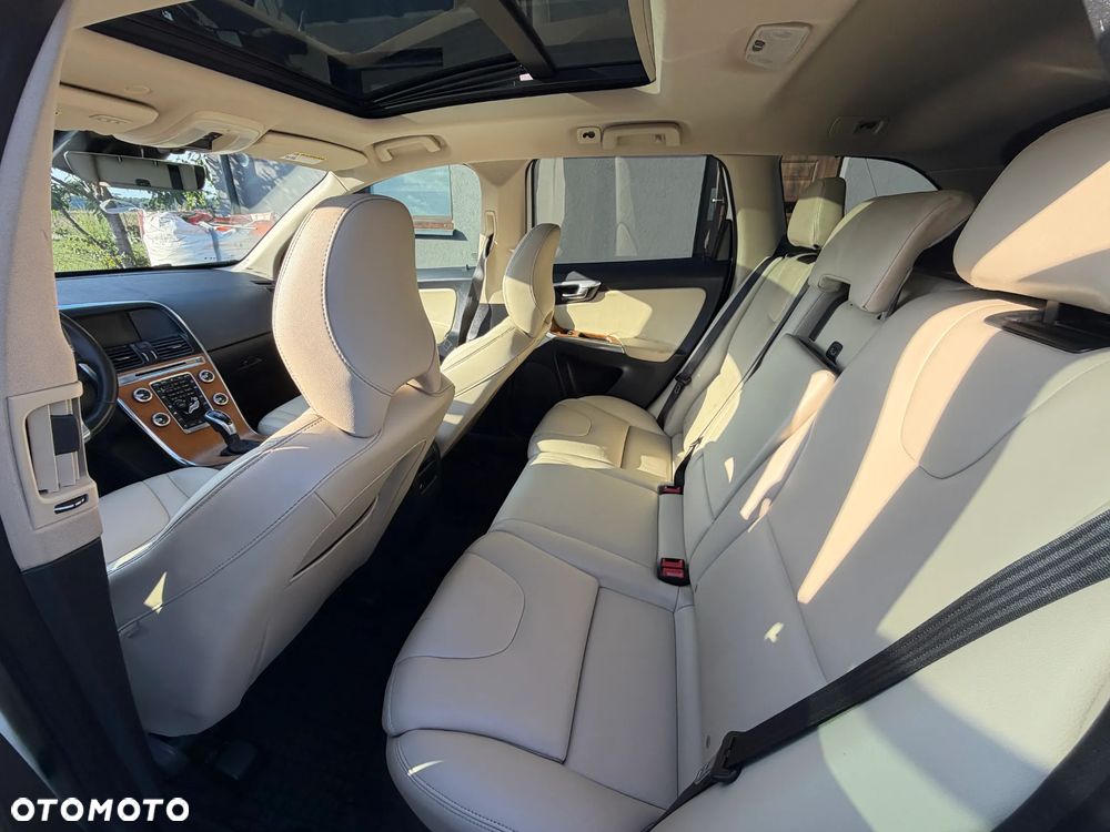 Volvo XC 60 - 7