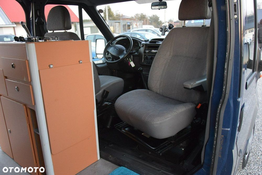 Ford Transit - 38