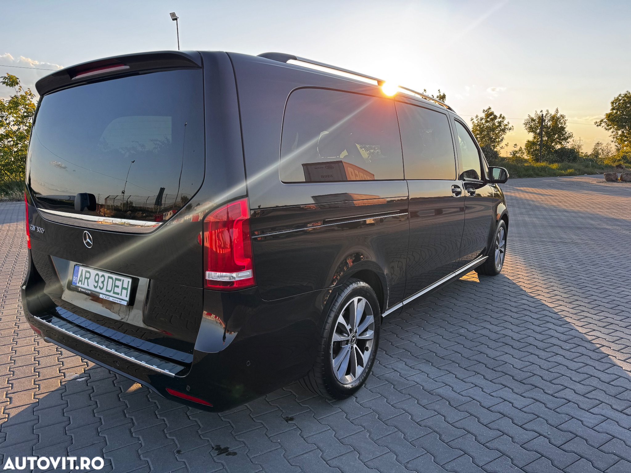 Mercedes-Benz EQV 300 Extra-Lung BEV - 4