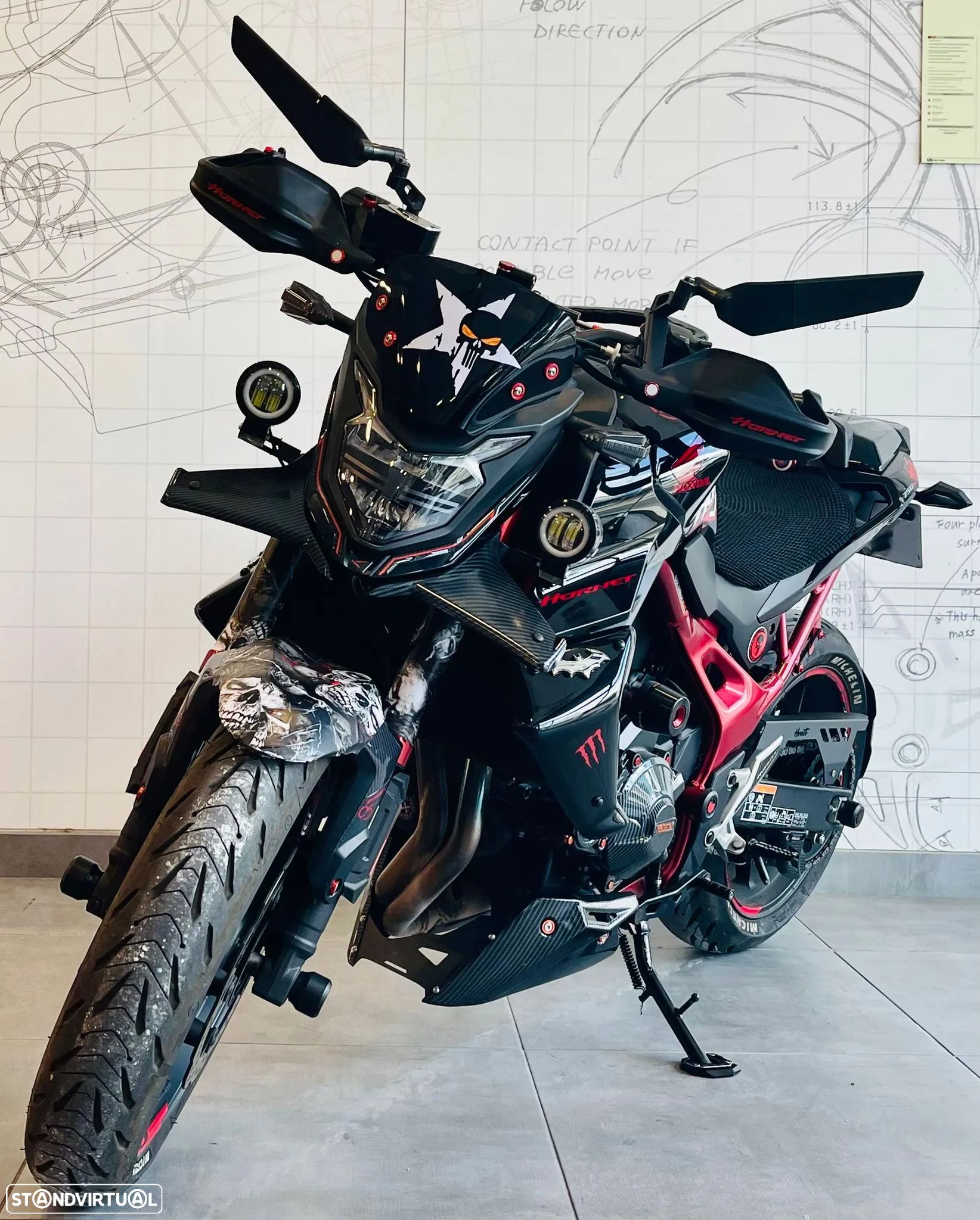 Honda Hornet 750 - 7
