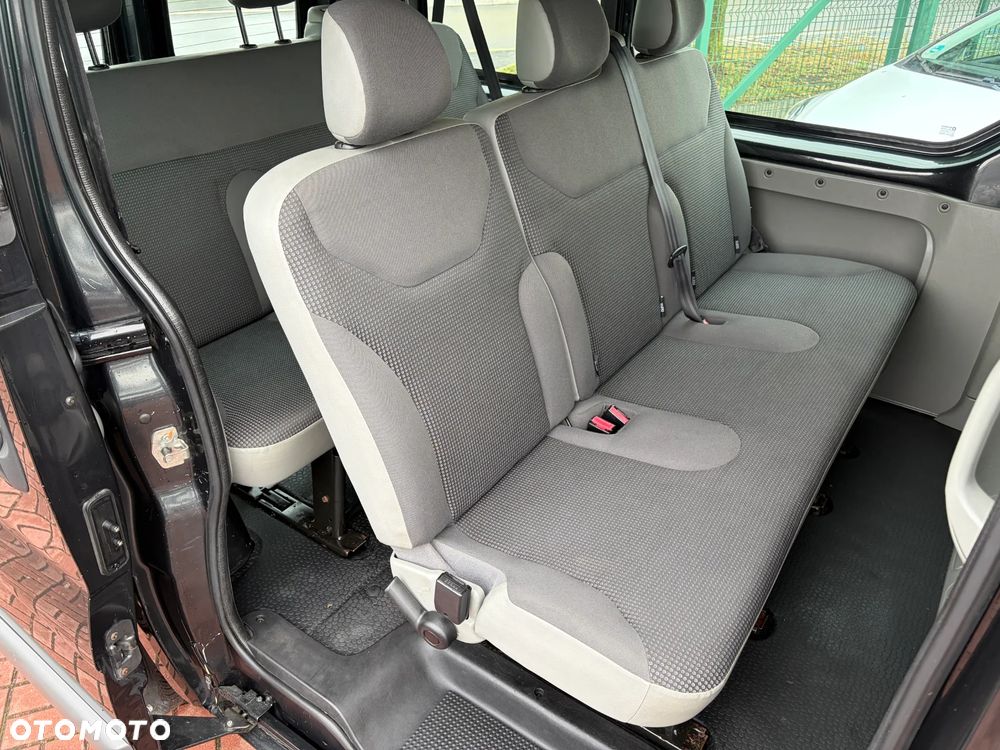Opel Vivaro - 16