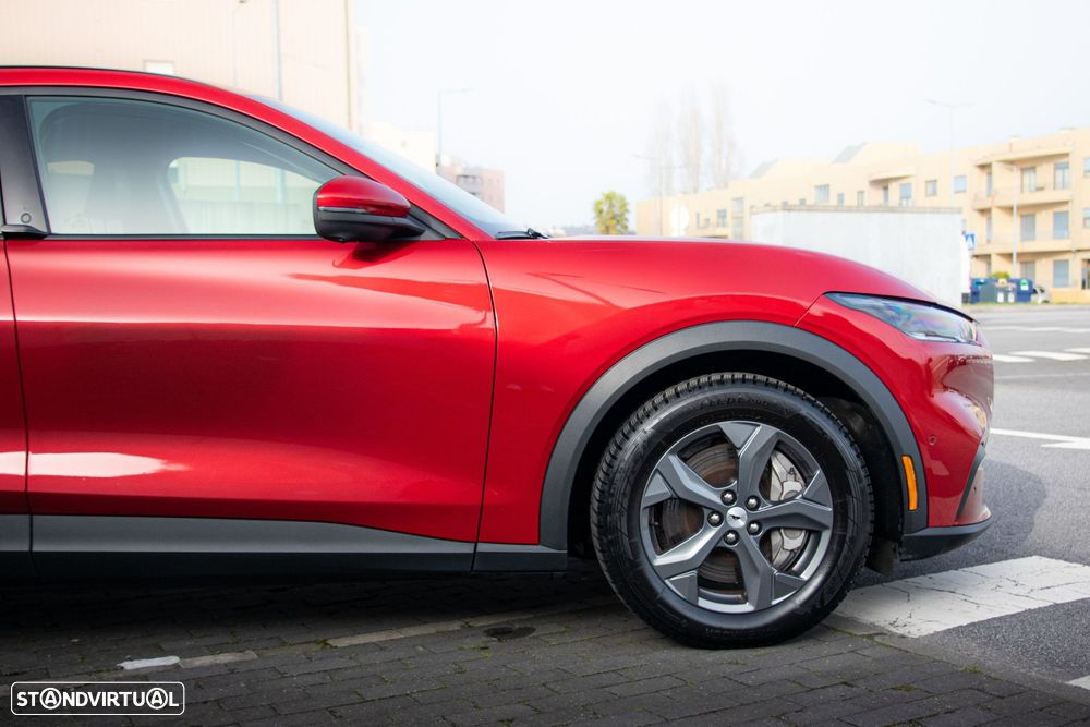 Ford Mustang Mach-E 75.7 kWh Premium AWD - 14