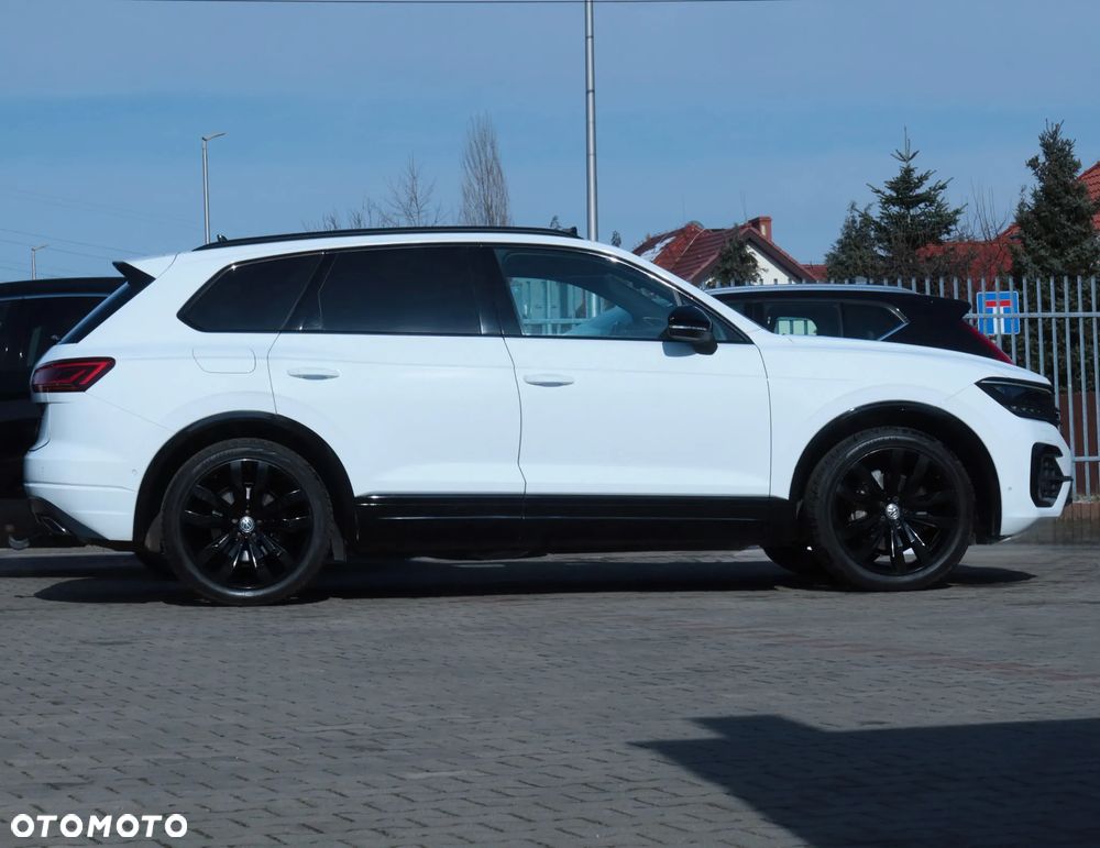 Volkswagen Touareg 3.0 V6 TDI SCR 4Mot R-Line - 32