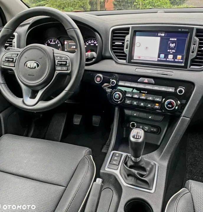 Kia Sportage 1.6 GDI Business Line M 2WD - 11