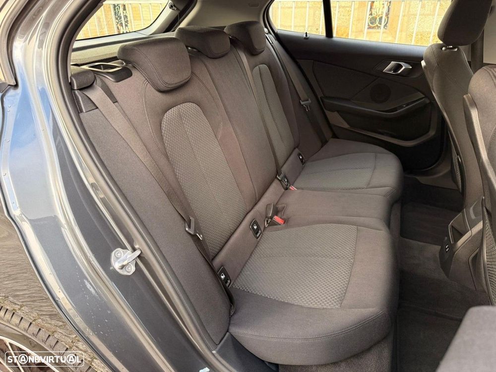 BMW 116 d Advantage Auto - 34