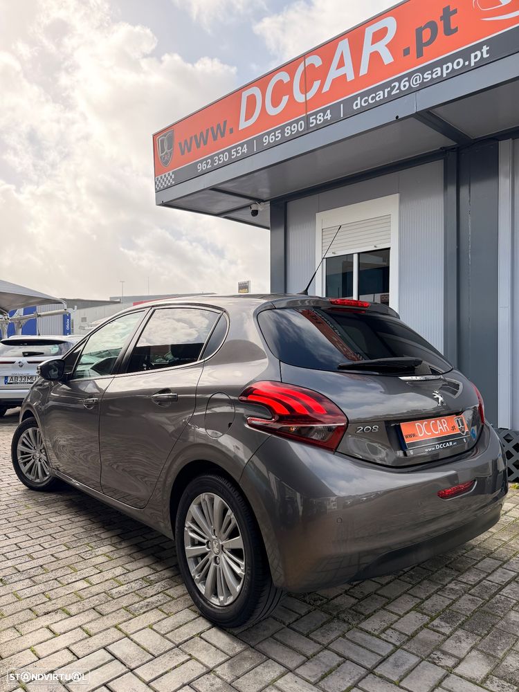Peugeot 208 1.2 PureTech Active - 8