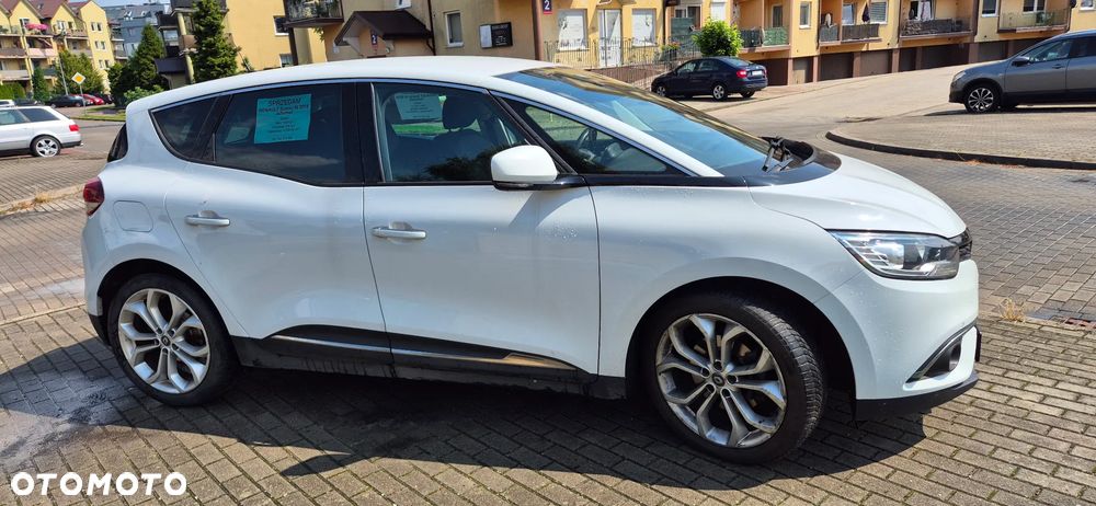 Renault Scenic - 3