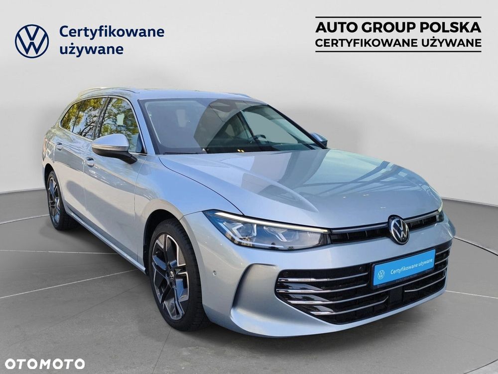 Volkswagen Passat Variant 2.0 TDI SCR Elegance DSG - 15
