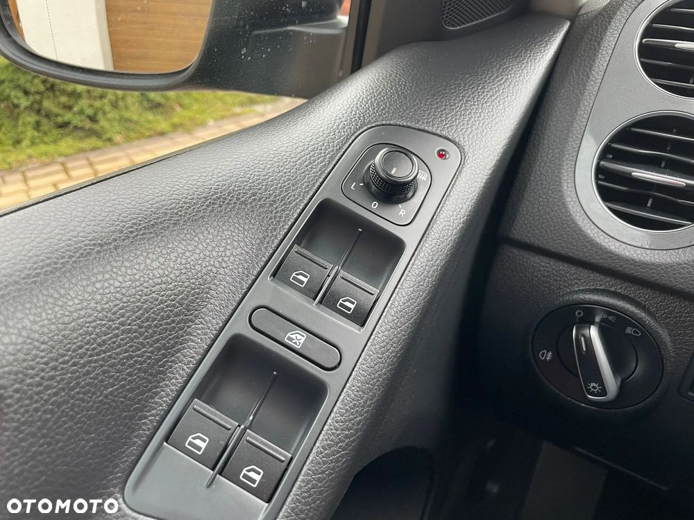 Volkswagen Tiguan 1.4 TSI (BlueMotion Technology) Trendline - 11