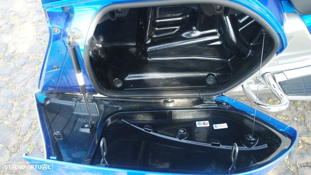 Honda Goldwing SC47E Airbag + Navi - 34