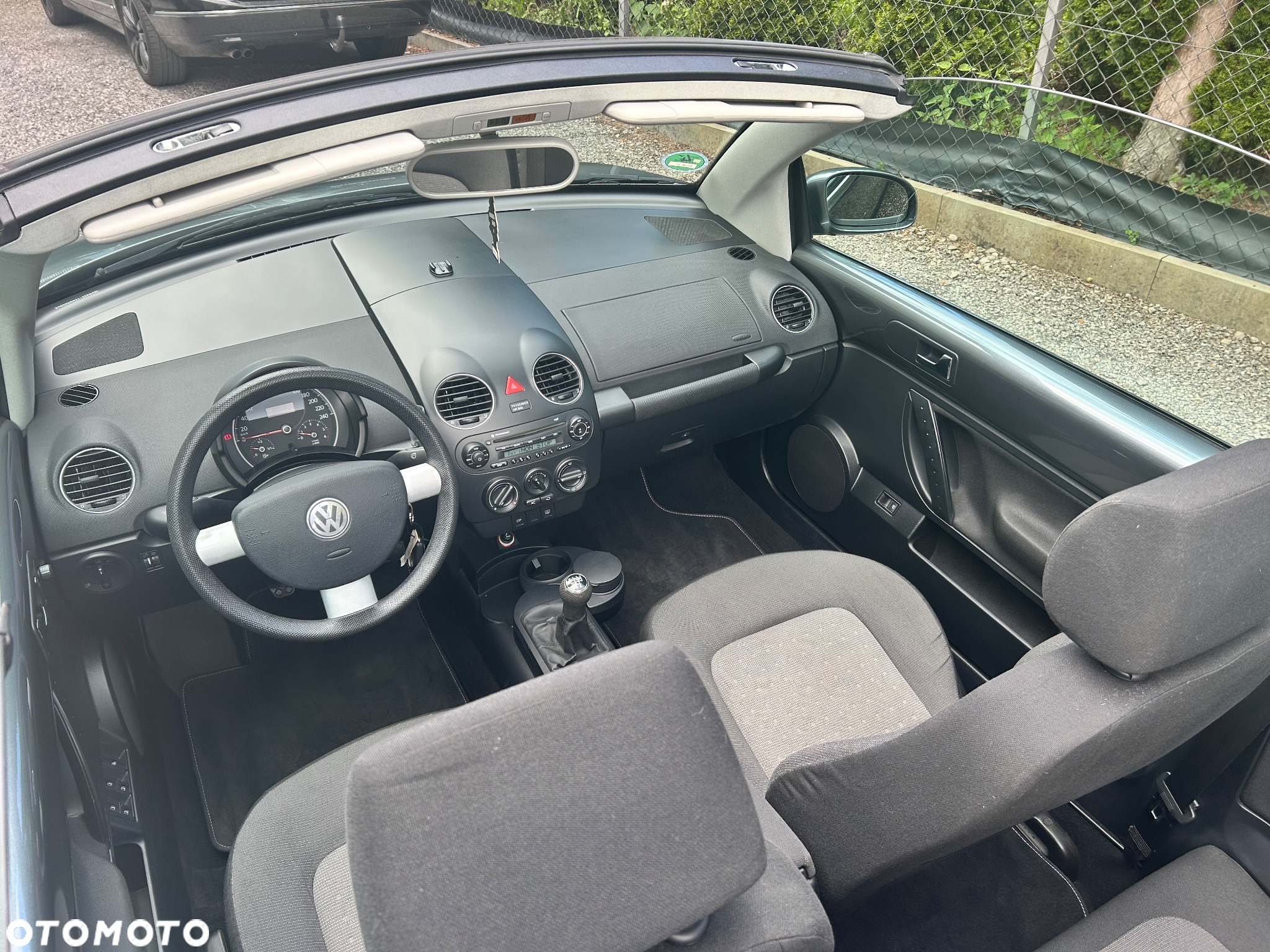 Volkswagen New Beetle 1.4 - 15