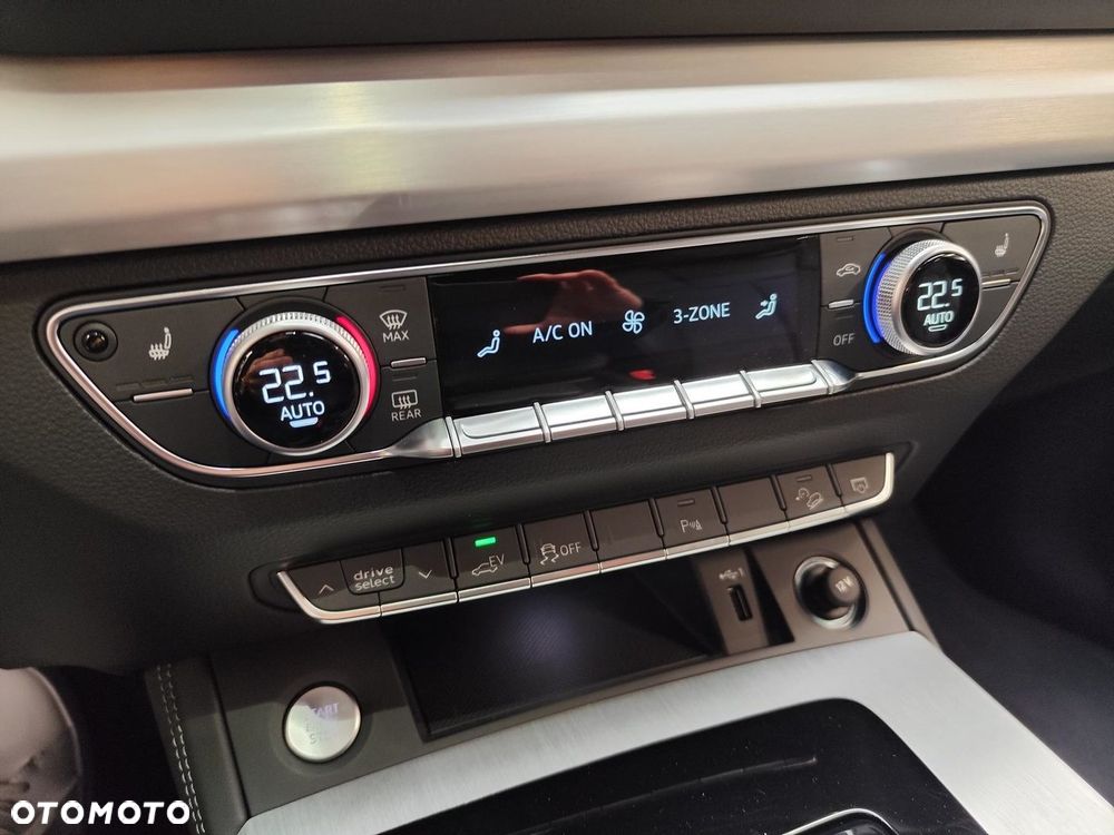Audi Q5 Sportback - 22