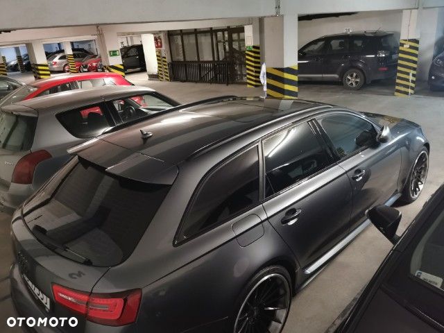 Audi RS6 Avant - 14