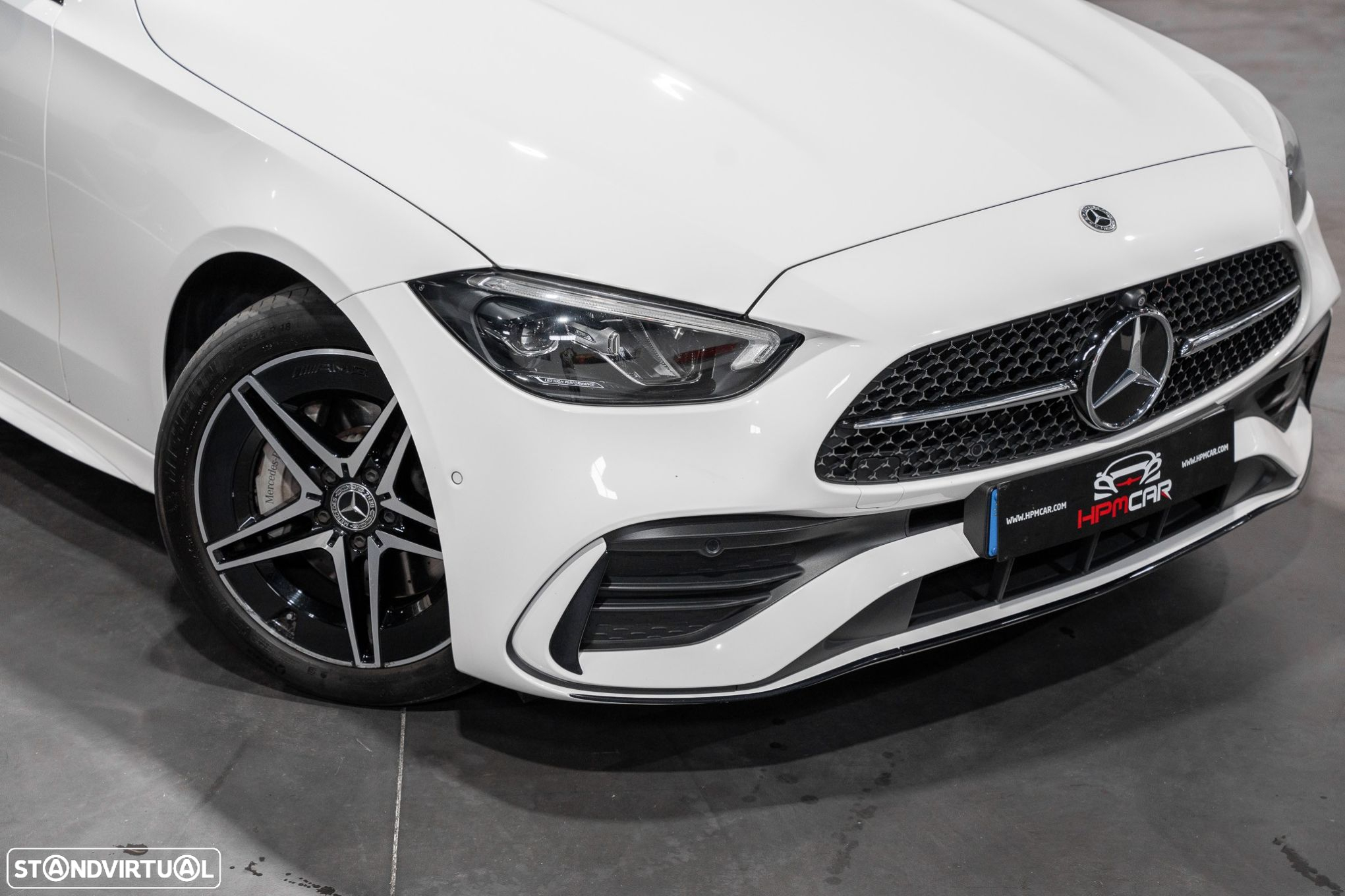 Mercedes-Benz C 300 e AMG Line - 11