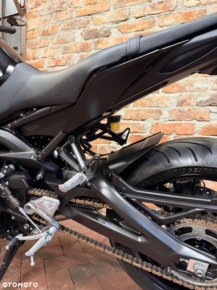Yamaha MT - 26