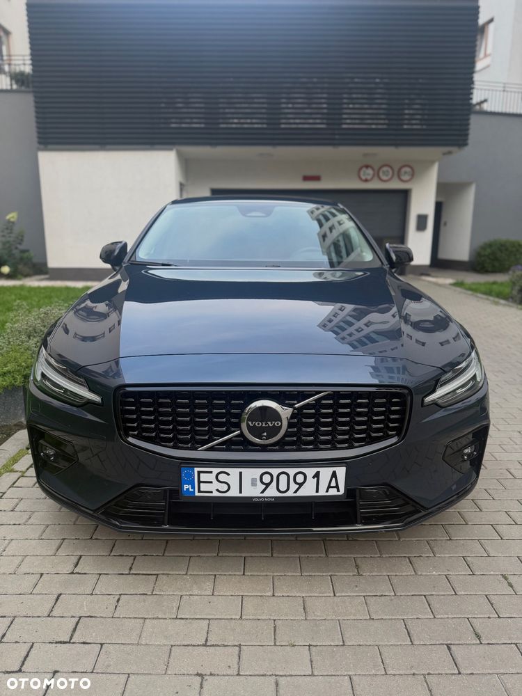 Volvo S60 B5 B AWD Ultimate Dark - 6