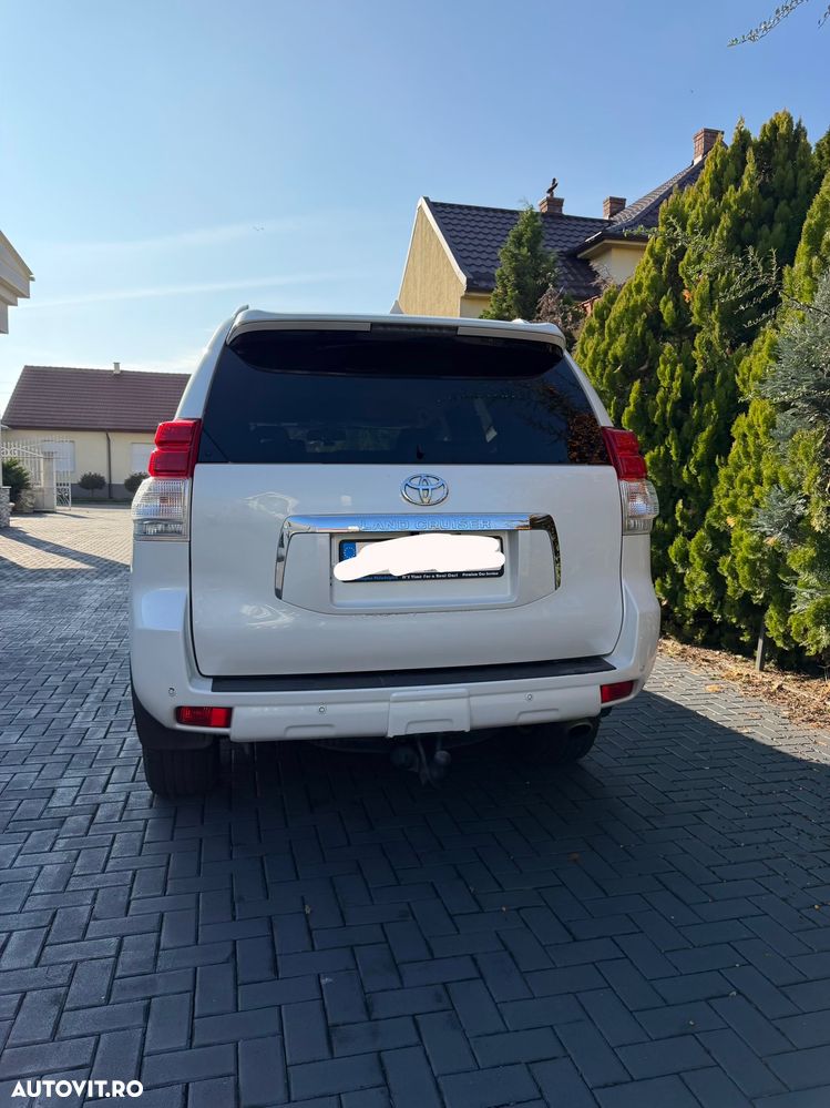 Toyota Land Cruiser 3.0l Turbo D-4D Aut. AVS Luxury - 5
